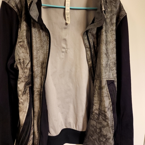 Lululemon Men's Jacket Size XL - Picture 2 of 5